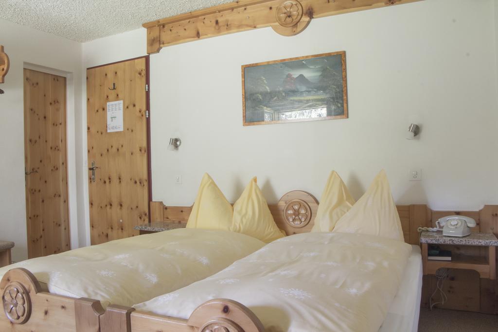 Hotel Waldhaus Беттмеральп Номер фото